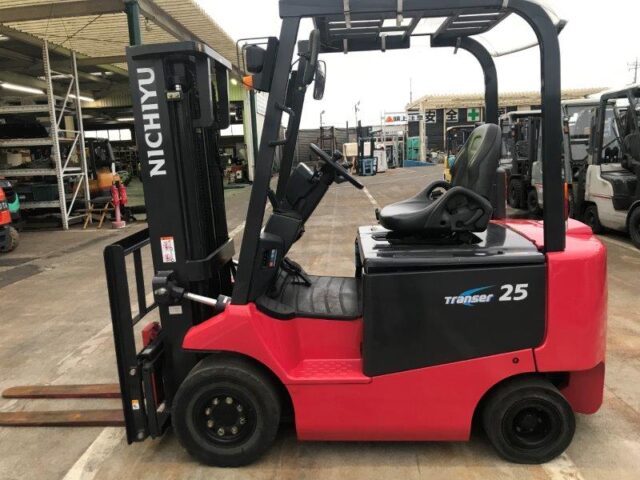 FB25PN-77-241C16106　成約済